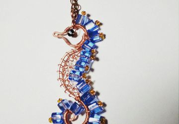 Кулон из меди "Морской конек"