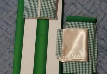 постель для кукол