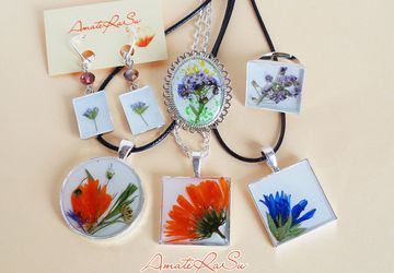 Украшения с сухоцветами