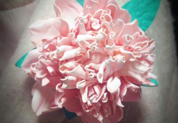 Брошь "Пион"