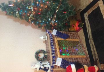 Декоративный камин к новому году