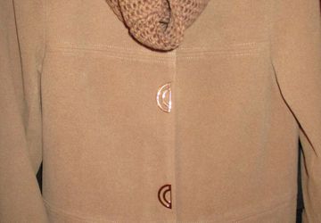 Пальто бежевое 44-46