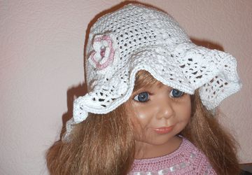 Шляпка детская