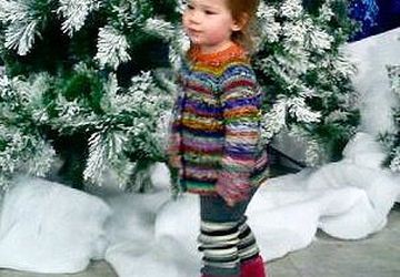 детская кофточка --пеструшка