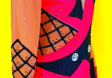 Платье для фигурного катания.