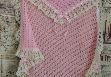 Нежно розовый детский пледик