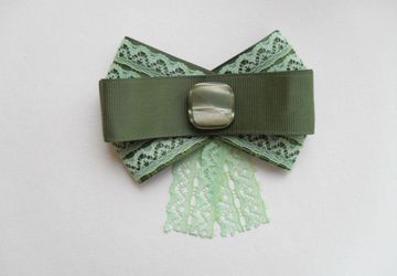 Брошь ручной работы