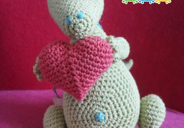 Влюблённый крокодилодракон