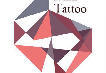 День миниатюрных татуировок