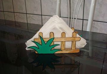 Салфетница из палочек для мороженного своими руками.