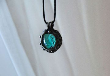Авторский кулон цвета морской волны
