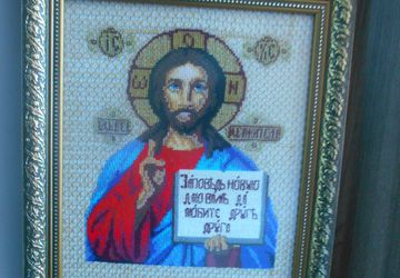 Вышитая икона Спасителя (счетный крестик)