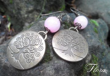 Родовые деревья с розовым кварцем