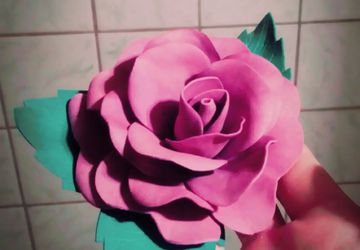 Брошь из фоамирана