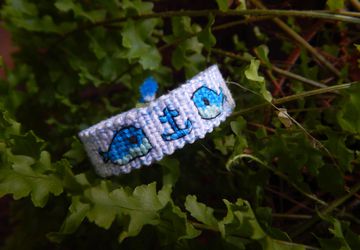 Фенечка с китами