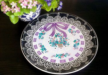 Декоративная тарелка "Незабудки" с фиолетовой ленточкой
