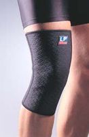 LP Extreme Closed Knee Support in Coolprene - Perfect Post-op Care or Protection Against abrasions (Unisex; Black), X-Large