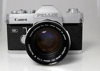 Canon Pellix 35mm SLR Film Camera with Canon Fl 35mm F2.5 Lens