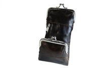 Womens Leather Cigarette and Lighter Case with Twist Clasp in Choice of Colors (Black)