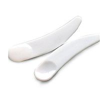VNDEFUL 100 PCS 2.3'' Mini Disposable Makeup Mask Spatula, Plastic Spoon Stick,Mask A Spoon (White)