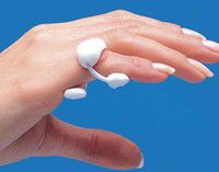 LMB Extension Finger Splint Size C, 2" (5.72m)