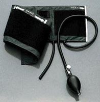 5135556 PT# 5082-22 BP Std Size 11 Adult LF Nyl Cuf 2TbFOR BP Monitors Black Ea Made by Welch-Allyn