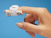 Mini Spring Wire Safety Pin SplintSize: Medium, 1&9/16" (3.97cm)