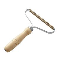 Beppter Portable Wood Lint Remover Manual Clothes Cleaning Fuzz Shaver, Quickly Remove Fuzz for Clothes, Sweater, Couch, Blanket, Curtain, Socks, Wool (Khaki)