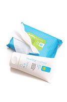 healthy hoohoo Feminine Wash and Wipe Bundle