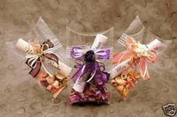 24 PCS 7 x 5 x 1-1/2 Plastic PVC Pillow Box Display Party