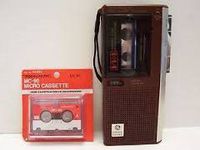GE VOICE ACTIVATED AC/DC MICROCASSETTE RECORDER, MODEL # 3-5328