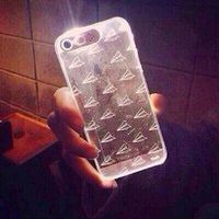 Kindle Voyage E-Reader, 6" High-Resolution Display (300 ppi) with Adaptive Built-in Light, PagePress Sensors, Wi-Fi - Includes