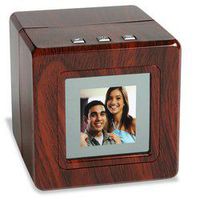 PhotoCube Color Digital Frame