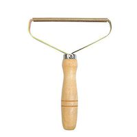 VOANZO Portable Clothes Scraper, Reusable Manual Clothes Fabric Shaver Fluff Fuzz Bobble Lint Remover Shaver Pilling Lint Sticky Roller Clothing Care