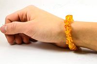 Baltic Amber Bracelet for Adults Made on Elastic Band - 7 Inches - Hand-Made/Certified Baltic Amber Beads (Honey)
