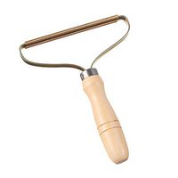 Yongrow Portable Wood Lint Remover,Dust Brusher Clothing Cleaning Cleaner Hairball Epilator Sweater Shaver Fabric Trimmer