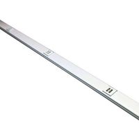 Wiremold WH20GB306TRUSB 15 Amp 6 Outlet 2-Piece Single-Channel Tamper-Resistant 2000 Series Multi-Outlet System With USB White Plugmold