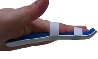 Alpha Medical Gutter Finger Splint Brace for Jammed & Injured Fingers (3")