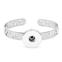 HOT DIY 1pcs Charm Silver Rhinestone wristband For Noosa snaps chunk button #142 unique good jewels girl accessories womans bracelet trendy fashion hair women