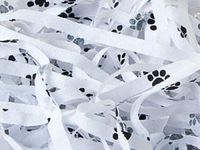 2oz Bag Black PAW Print White Gift Basket Shred Shredded Tissue Paper Filler Bedding ngKE -1674
