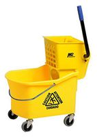 M2 Professional BWS32100 Grizzly Commercial Mop Bucket Combo with Side Press Wringer and Wheels - Yellow, 32 Quart / 8 Gallon / 30 Litre Capacity