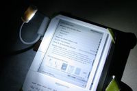 M-edge e-Luminator Booklight for Amazon Kindle