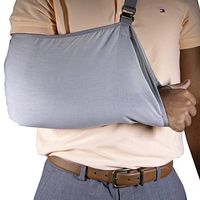 CHAMPION Thumb-Loop Left Or Right Shoulder Cradle Arm Sling, Grey