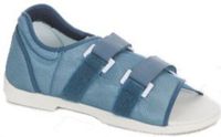 Darco Med-Surge Shoe, Womens Small