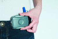 Melio Self-Emptying Leg Bag System Controller Pack