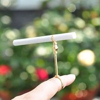 Metal Ring Finger Hand Rack Cigarette Holder Clip Hands Free Smoking Holder for Women/Men Smoker Smoking Accessories Gift (S(16mm), Gold 1)