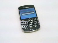 BlackBerry Bold 9900 Phone (AT&T) NO Contract