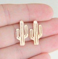 1set Golden Plated Hollow-out Cute Cactus Earring Ear Stud Elegant Jewelry Gift Best Fine Women Fashion Stylish Design Womens Bright Designer Novelty Pendant