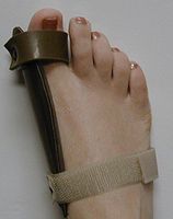 Gel Bunion Night Splint, Large/XL, (Medical Grade Bunion Straightener) for Crooked Toe
