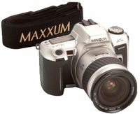 Minolta Maxxum XTsi 35mm SLR Camera Kit w/ 28-80mm Lens